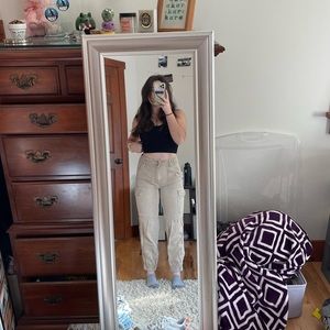 american eagle cuffed cargo pants - 

high waisted, cuffed ankles, size 0